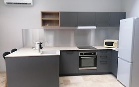 Appartement En Plein Coeur De Contres