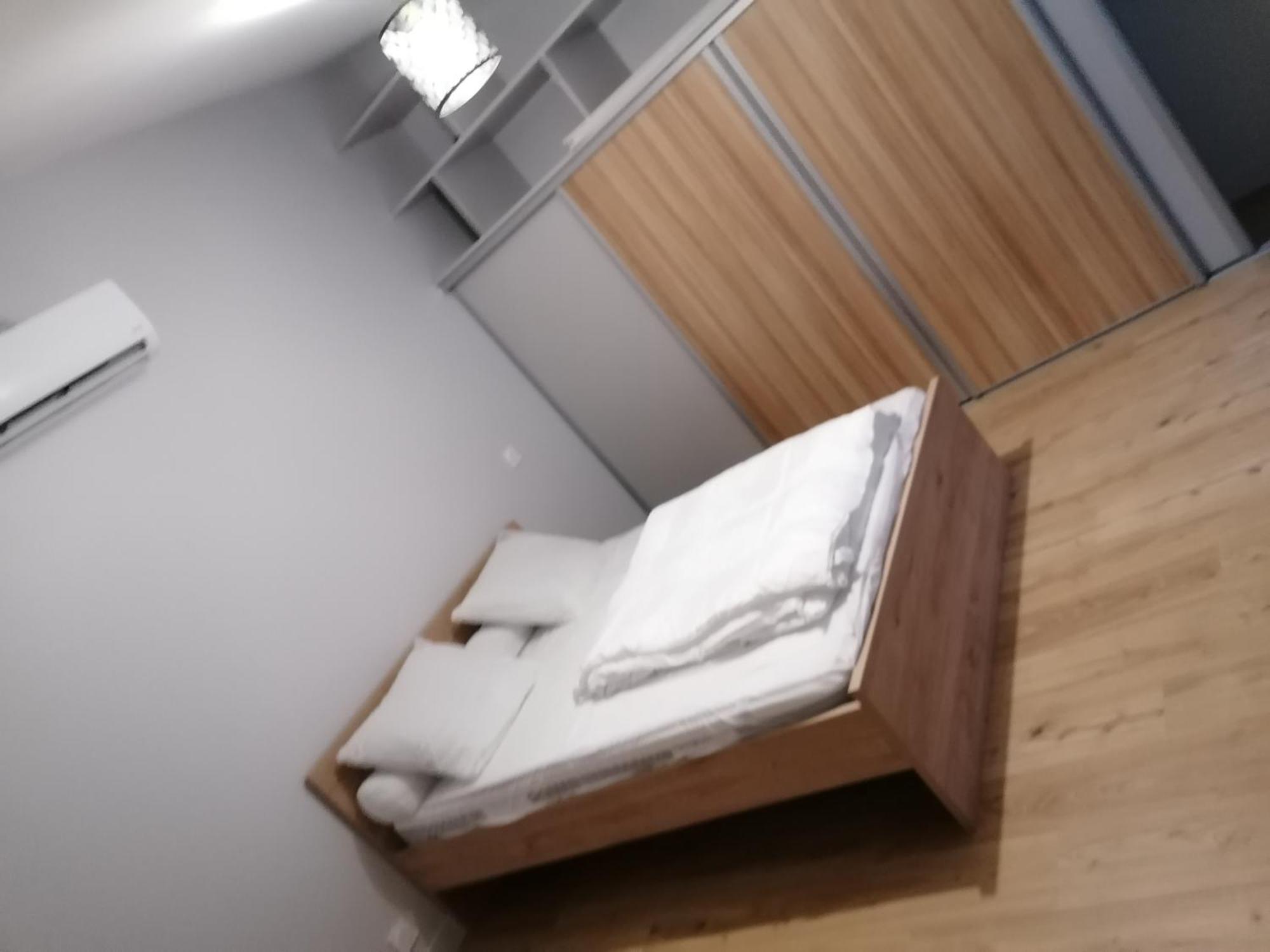 Appartement En Plein Coeur De Contres Le Controis-en-Sologne Extérieur photo